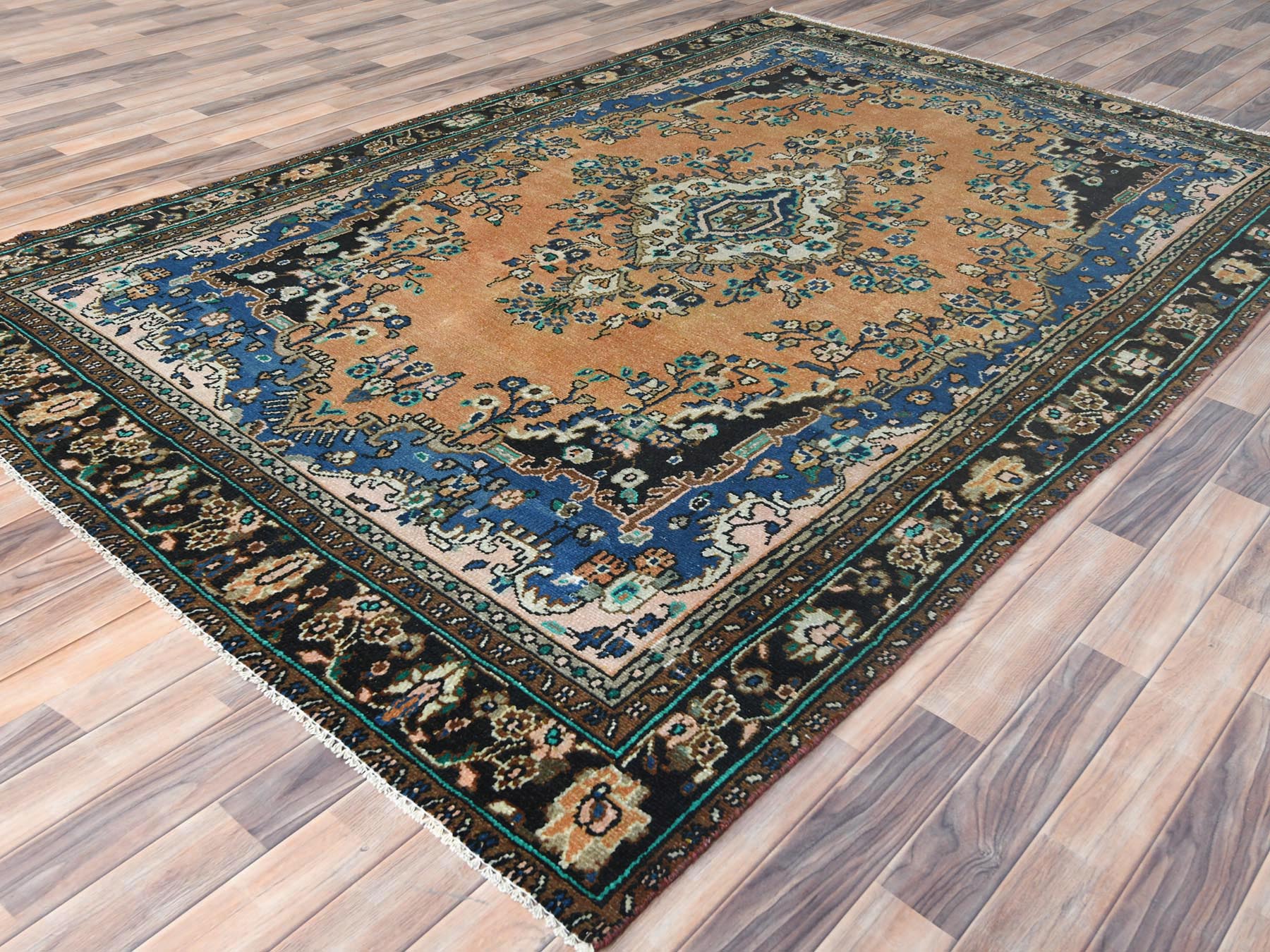Overdyed & Vintage Rugs LUV730791